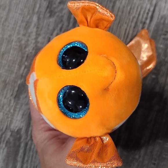 Ty Beanie Boos Orange Fish Sami Plush 6" - Picture 3 of 3